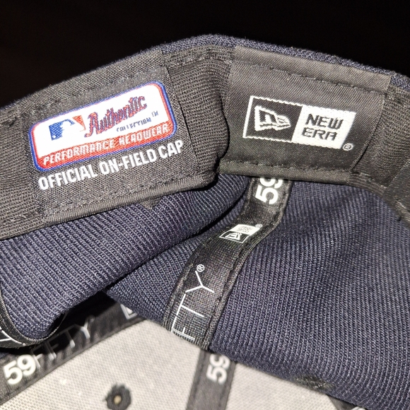 New Era Navy and Red Baseball Cap - Picture 7 of 7